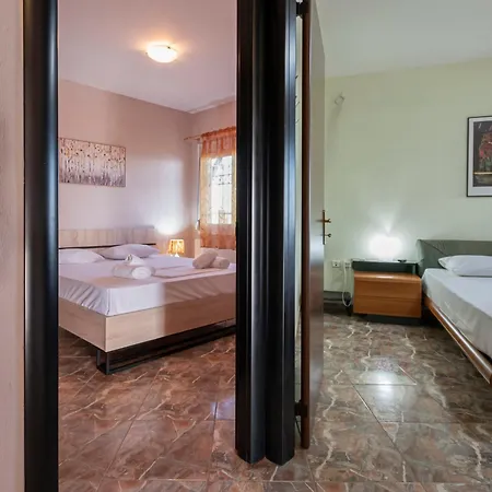 Mare Vista By Rentalspro - Nea Potidaia Halkdiki Appartement *